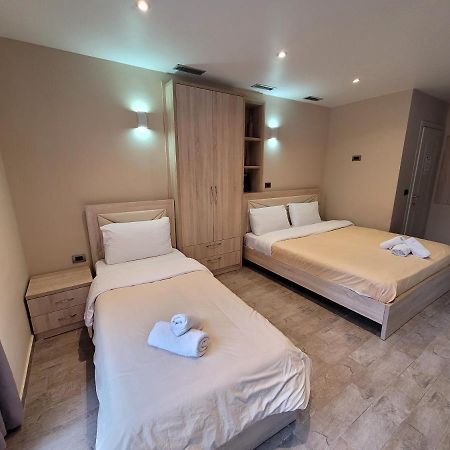 21-Rooms Тирана Экстерьер фото