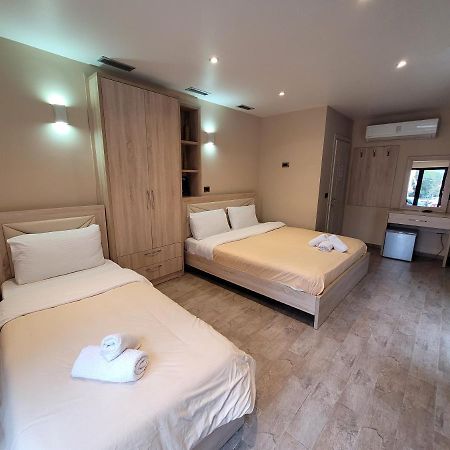 21-Rooms Тирана Экстерьер фото