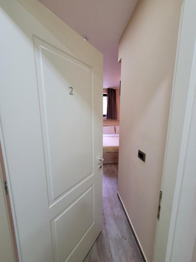 21-Rooms Тирана Экстерьер фото