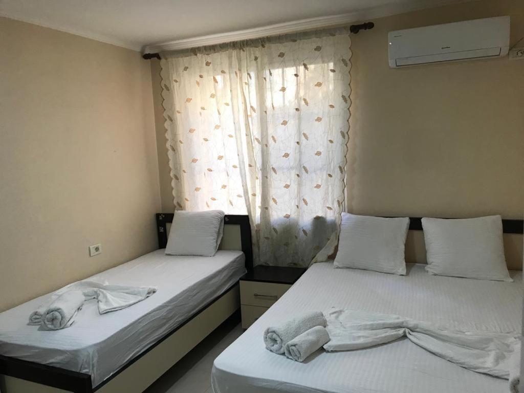 21-Rooms Тирана Экстерьер фото