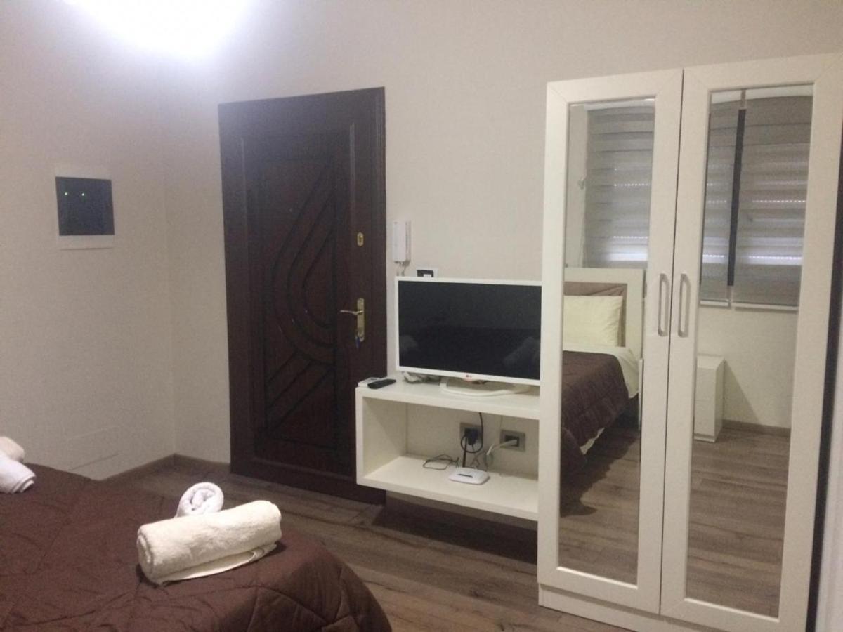 21-Rooms Тирана Экстерьер фото